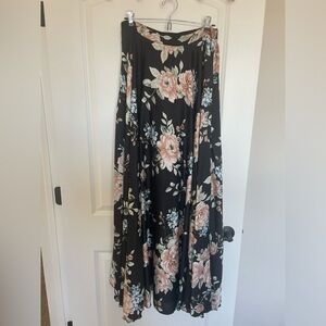 Aakaa Floral Maxi Skirt